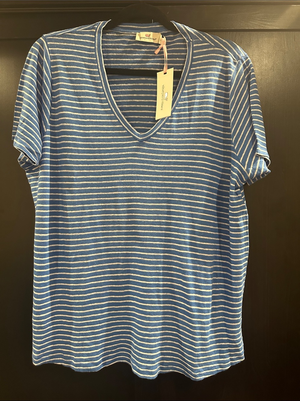 Vineyard Vines           100% Linen Blue and White Striped V-Neck Tee